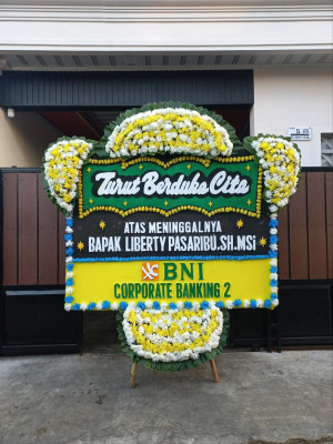 Papan Bunga Duka di Gedong Meneng Baru